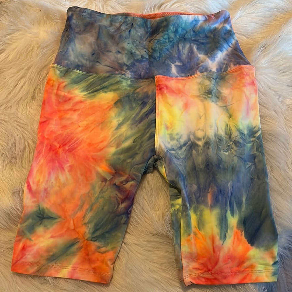 COPY - Suzette Collection tie dye biker shorts O/S